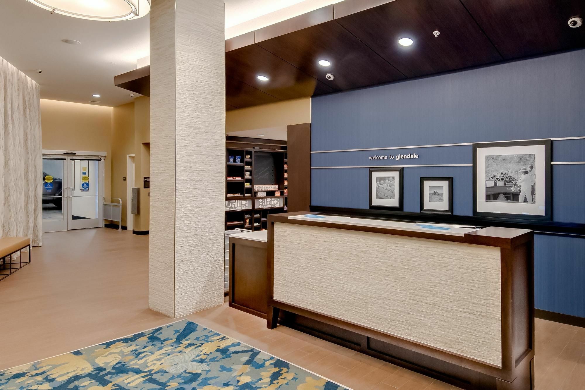 Hampton Inn & Suites Los Angeles - גלנדייל מראה חיצוני תמונה